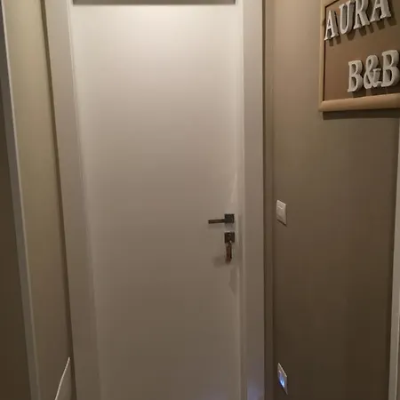 Aura Apartment Bed & Breakfast