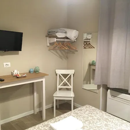 Aura Apartment *