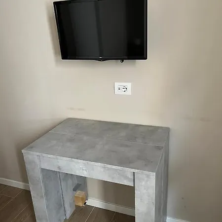 Aura Apartment Bed & Breakfast *
