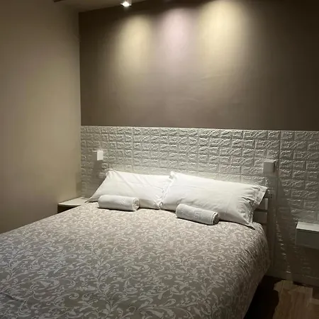 Aura Apartment Bed & Breakfast